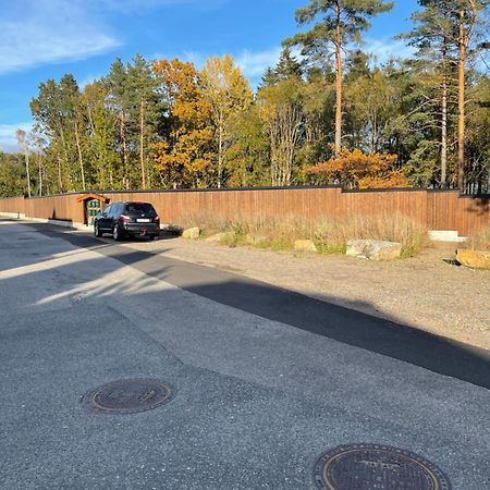 Lys Rent Og Trivelig Hybelleilighet Kristiansand Buitenkant foto